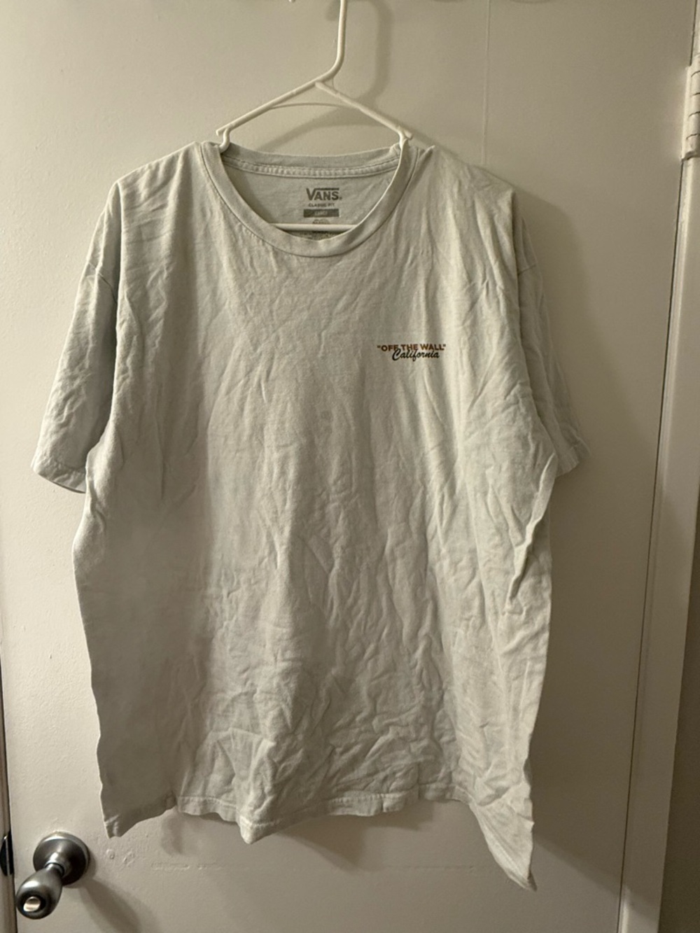 Vans White 'Off The Wall' Small Chest Logo Tee